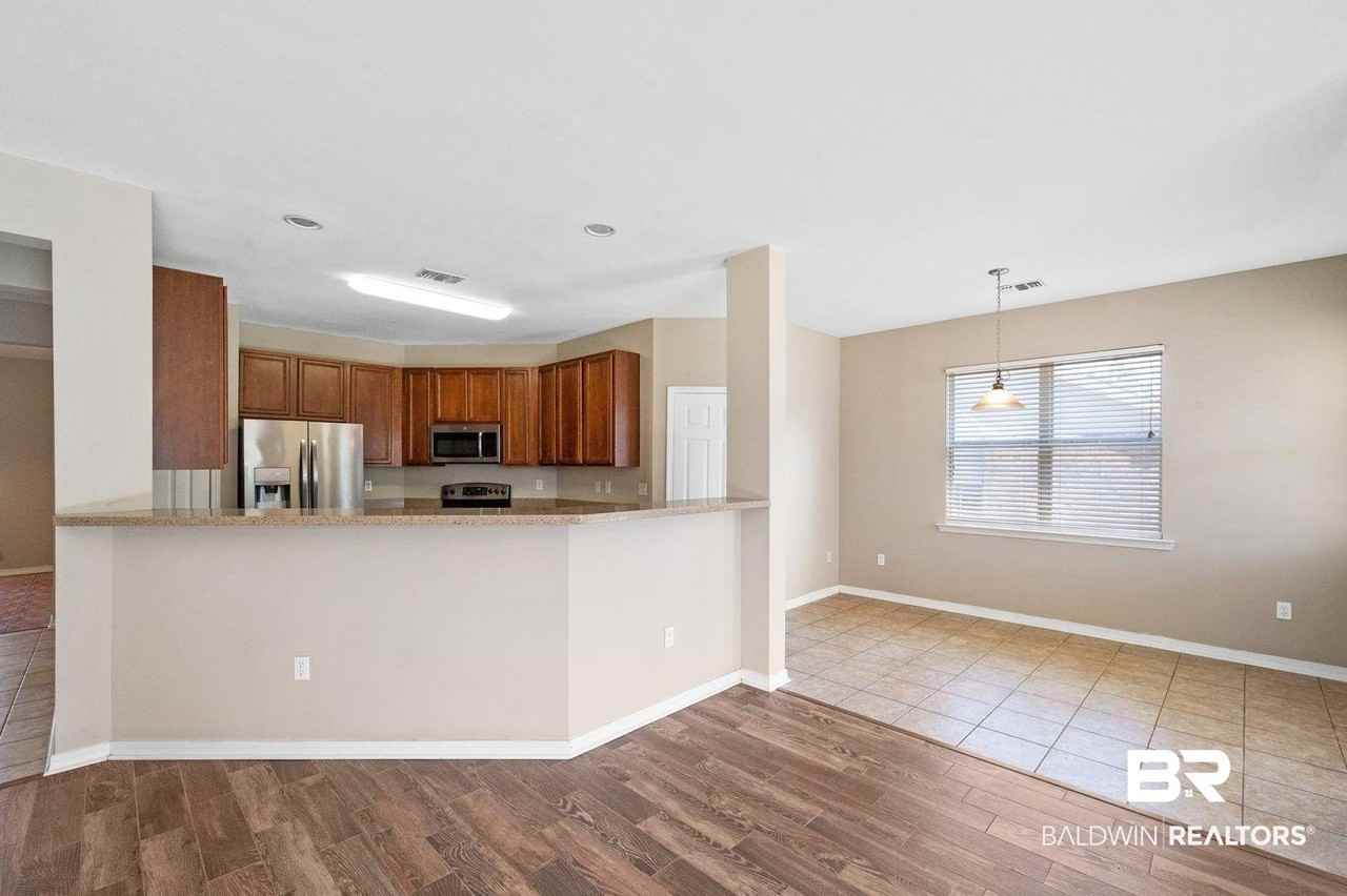 3216 Bellingrath Dr - Photo 4 of 9