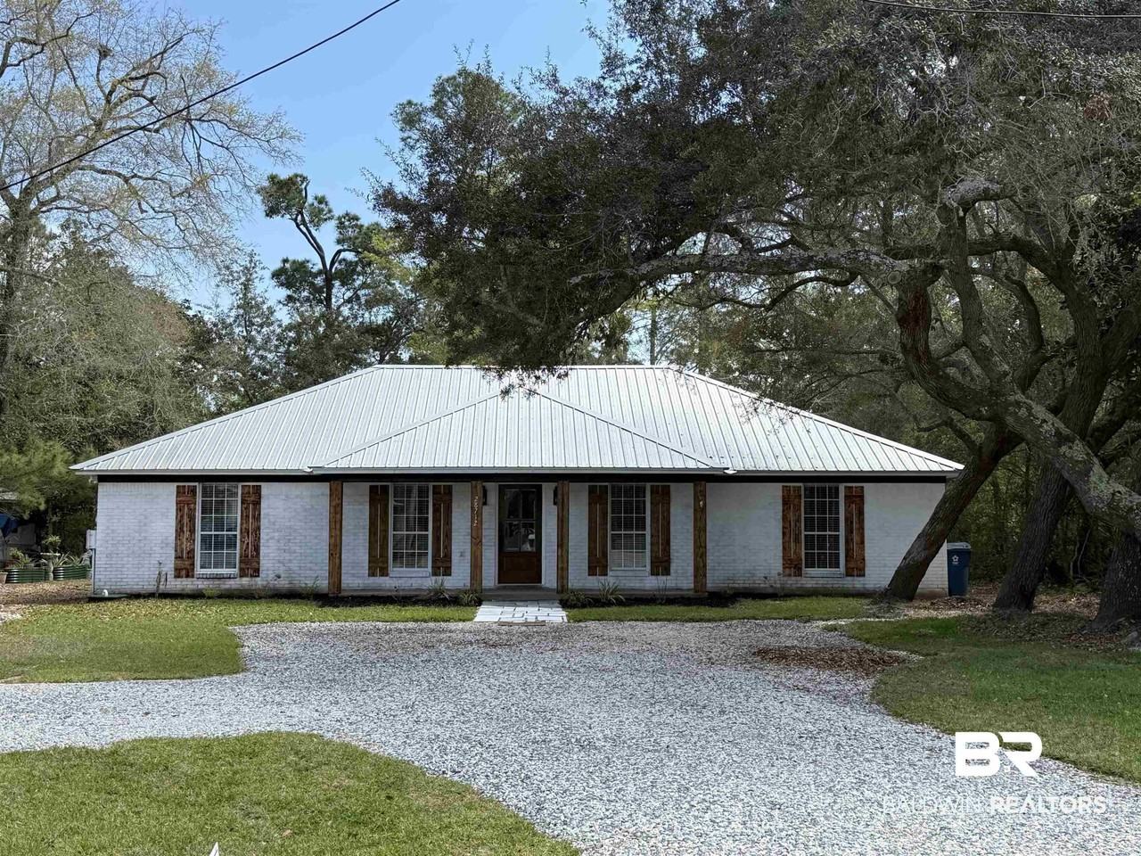 28712 Canal Rd - Photo 2 of 23