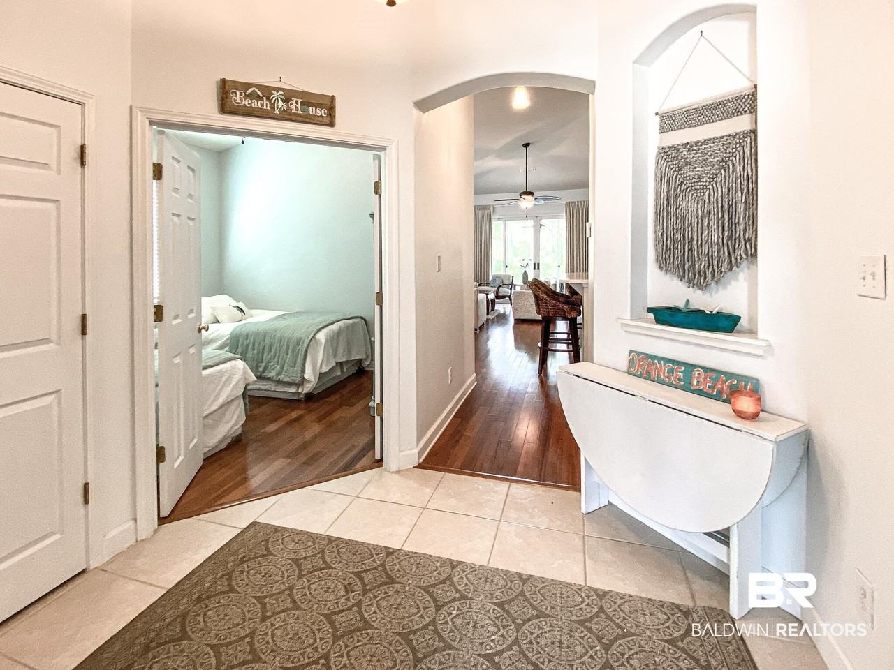 25209 Windward Pl - Photo 5 of 30