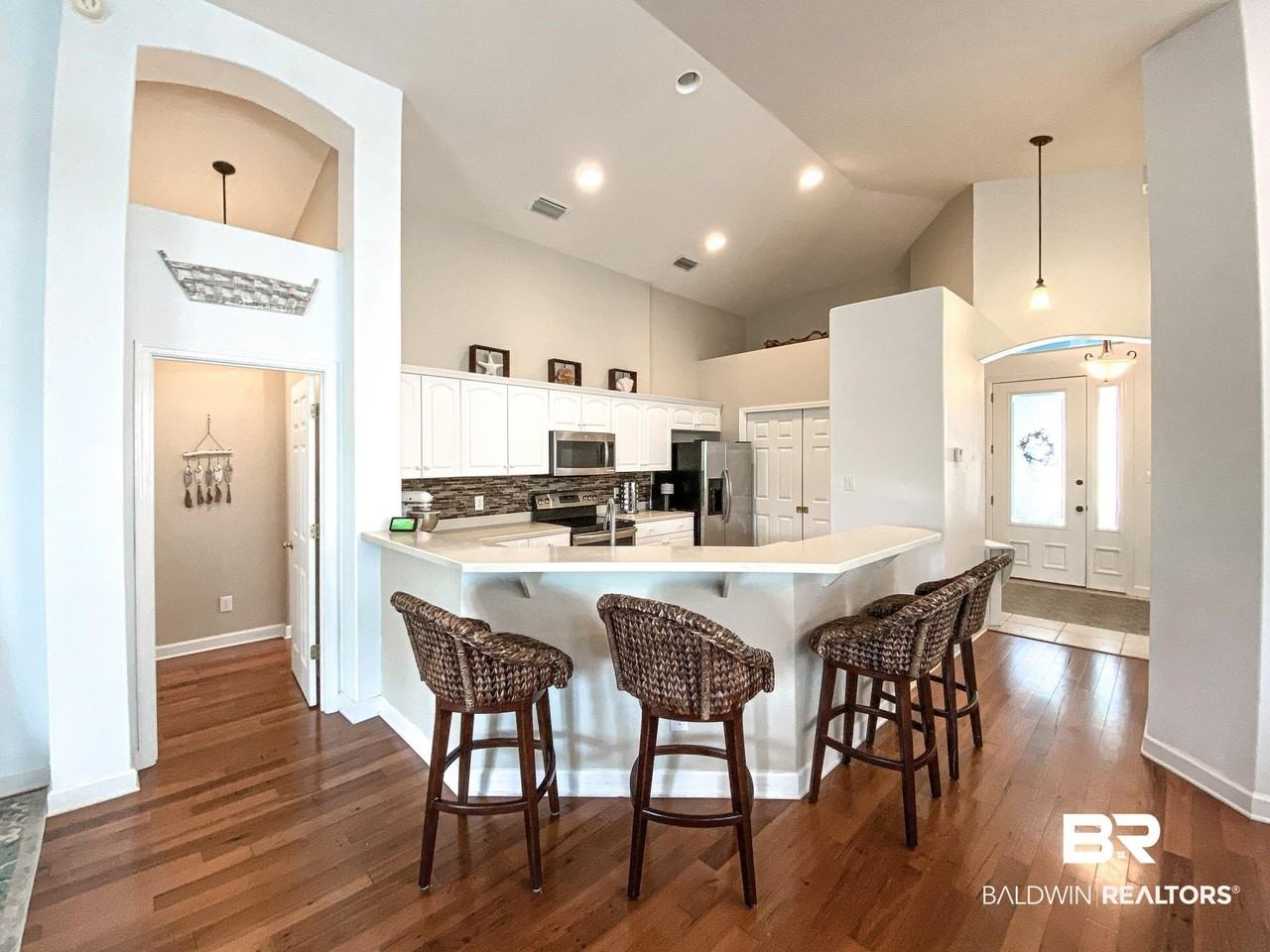 25209 Windward Pl - Photo 7 of 30