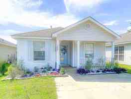featured image of 7689 Audubon Dr