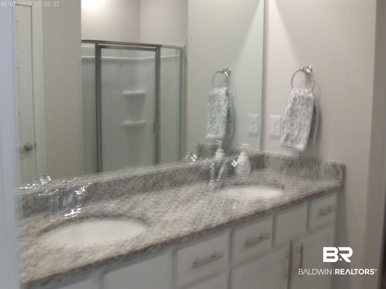 1069 Hayward Loop - Photo 6 of 23