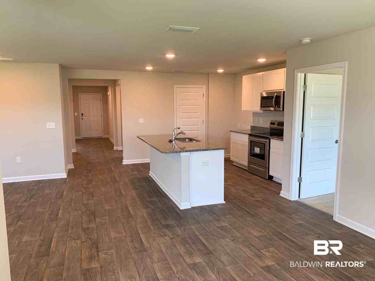 8317 Harmon St - Photo 5 of 20