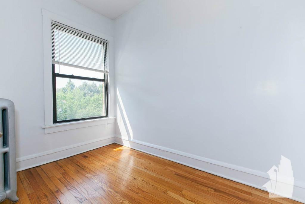 2647 N Spaulding Ave #2649-3W - Photo 5 of 9
