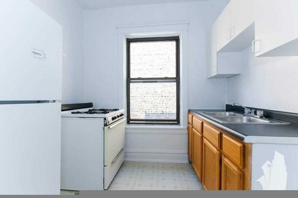 2516 N Kedzie Blvd #2518-2E - Photo 4 of 8