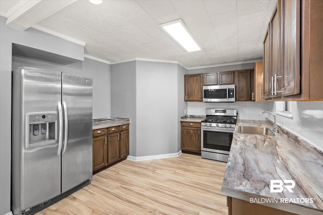 6 Morgan Cir - Photo 5 of 20