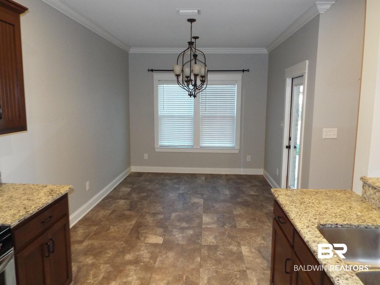 8813 Asphodel Ln - Photo 4 of 16