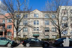 featured image of 540 W Wellington Ave #304