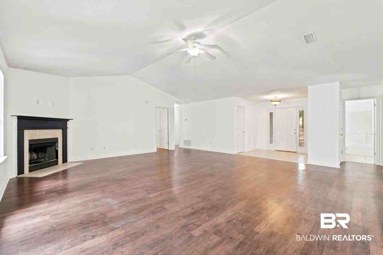 905 Ryan Ave - Photo 5 of 28