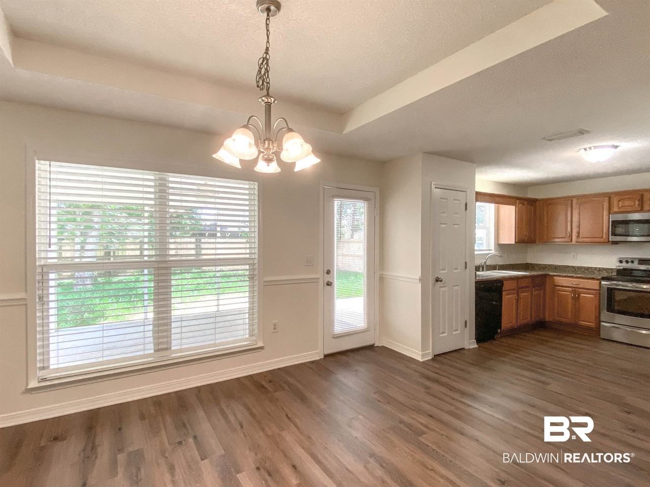 16648 Vanilla Dr - Photo 6 of 18