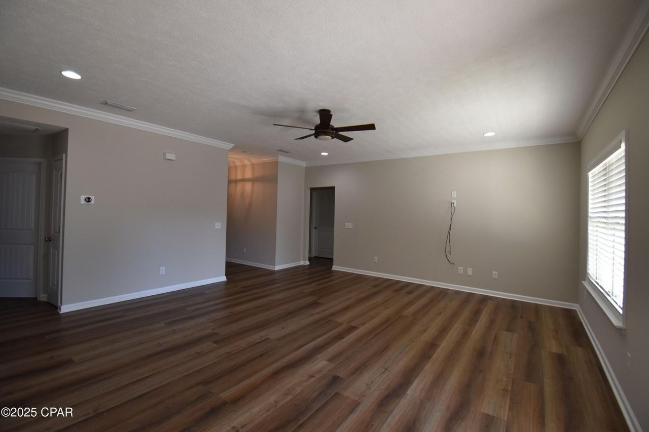 501 W 3rd St - Photo 2 of 10