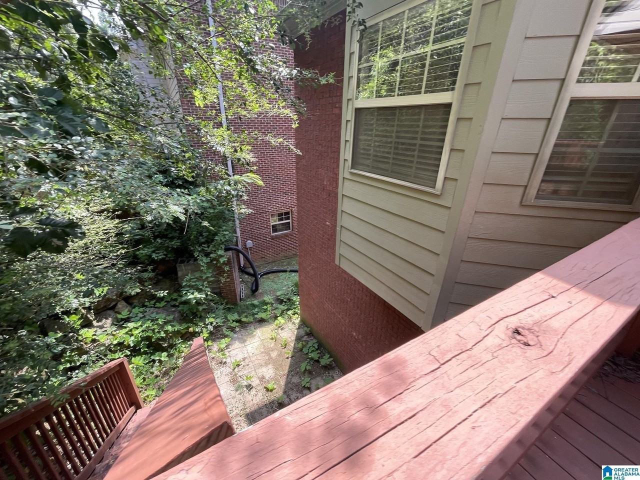 208 Castlehill CASTLEHILL DRIVE - Photo 3 of 22
