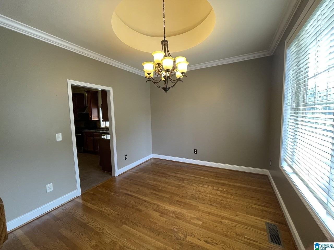 208 Castlehill CASTLEHILL DRIVE - Photo 5 of 22