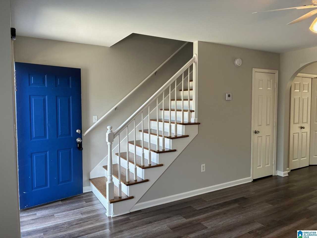 Rock Ridge Ln - Photo 4 of 17