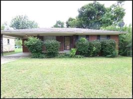 featured image of 5116 Lynch Dr
