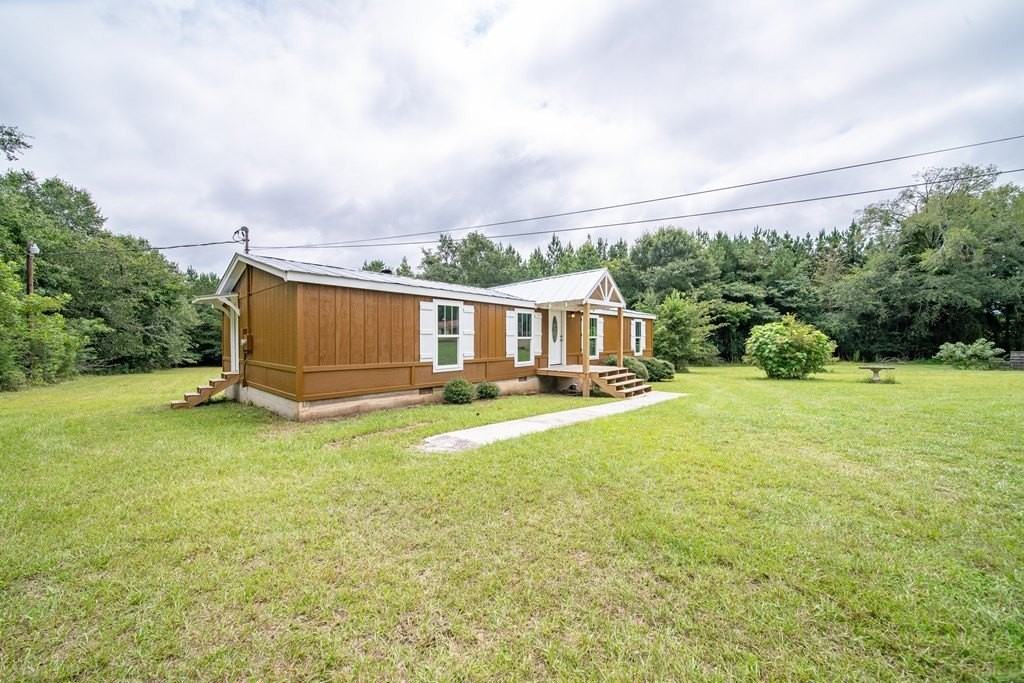 70 Shephard Dr - Photo 4 of 33