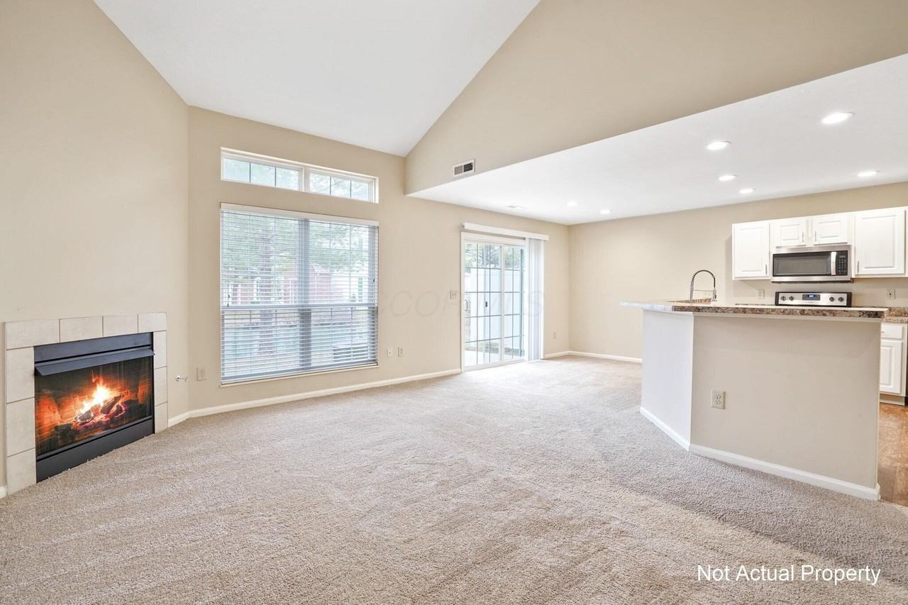 5002 Stratford Pine Ln - Photo 2 of 39