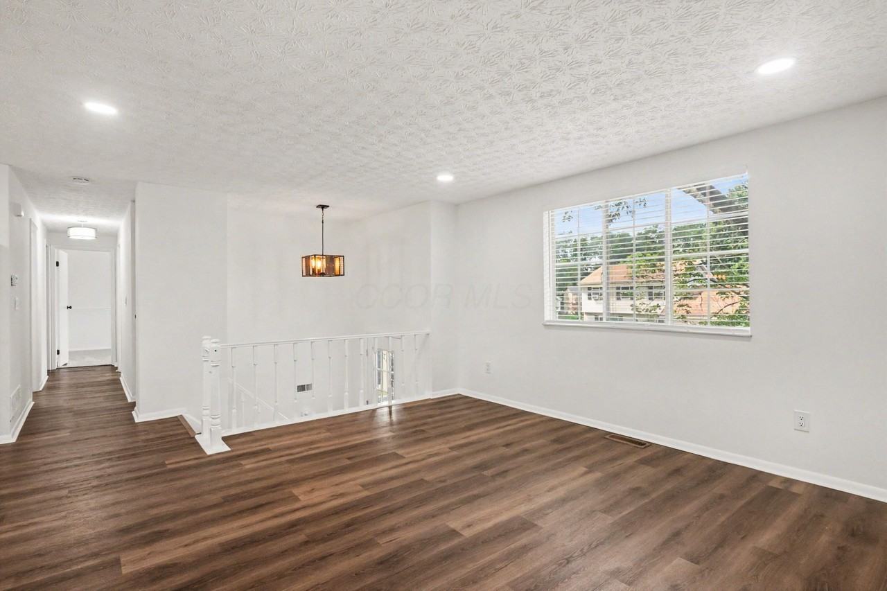 3861 Orange Blossom Ln - Photo 5 of 26