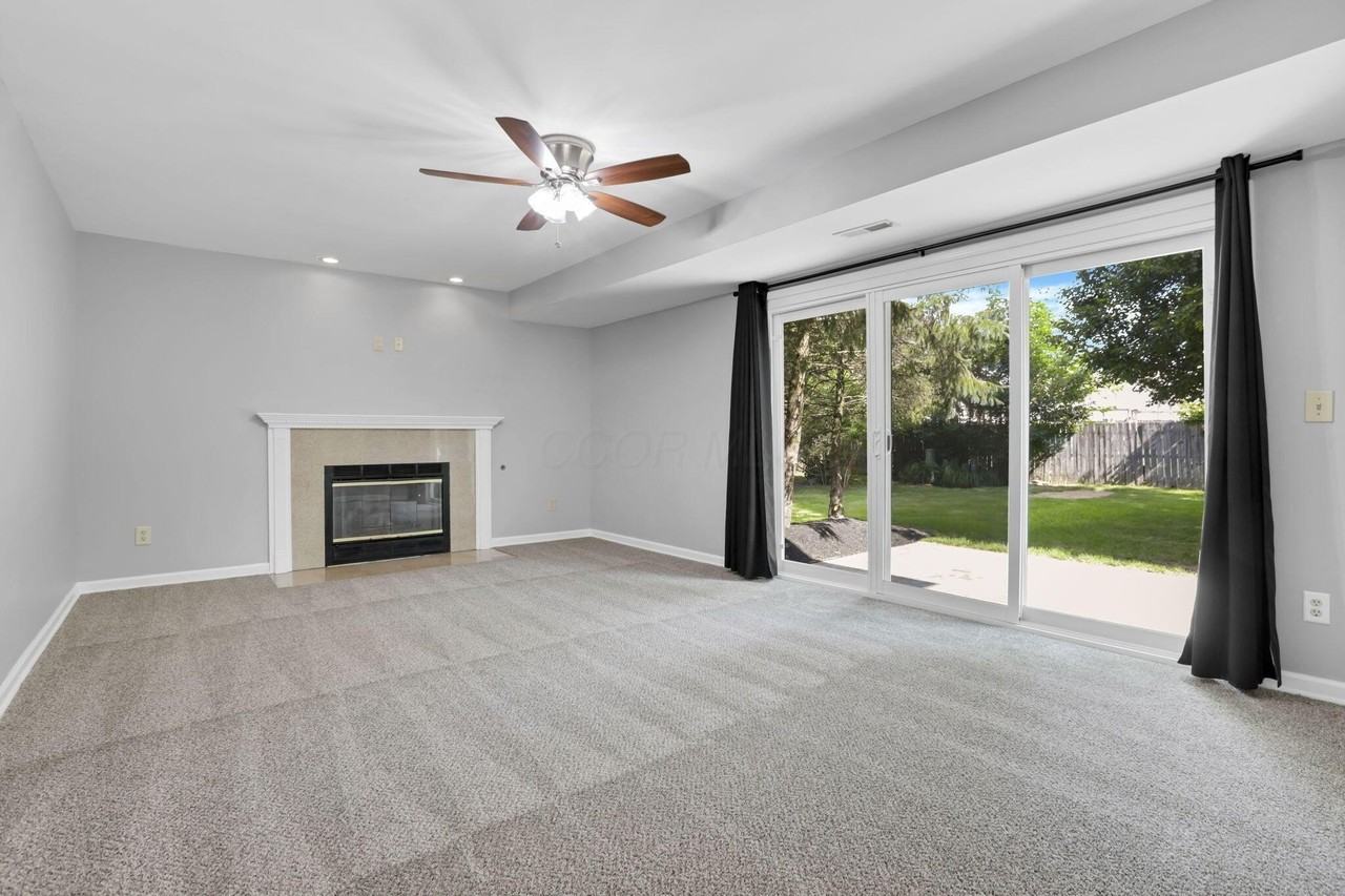 933 Briaro St - Photo 6 of 50