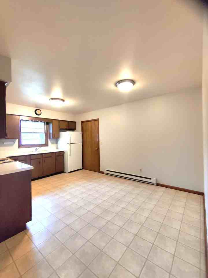 803 E 5th St #1 - Photo 3 of 12
