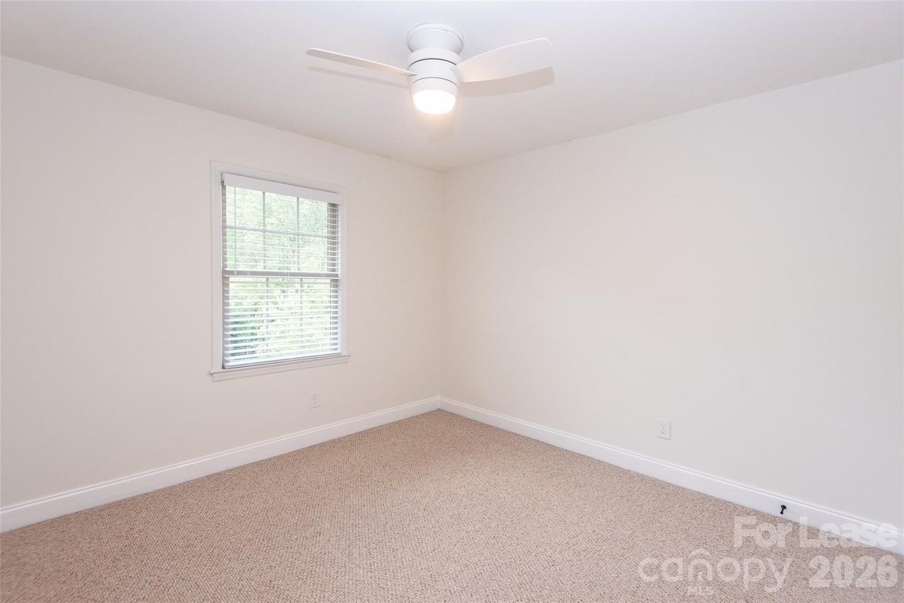 4915 Park Rd #F - Photo 7 of 20