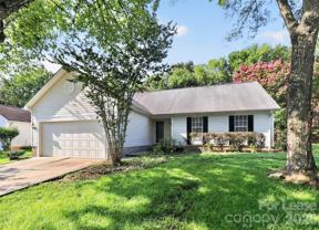 3411 Pondridge Ct - Photo 1 of 1