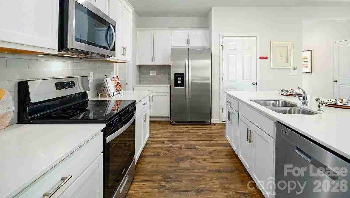 1330 37th Avenue Ln Ne - Photo 6 of 24