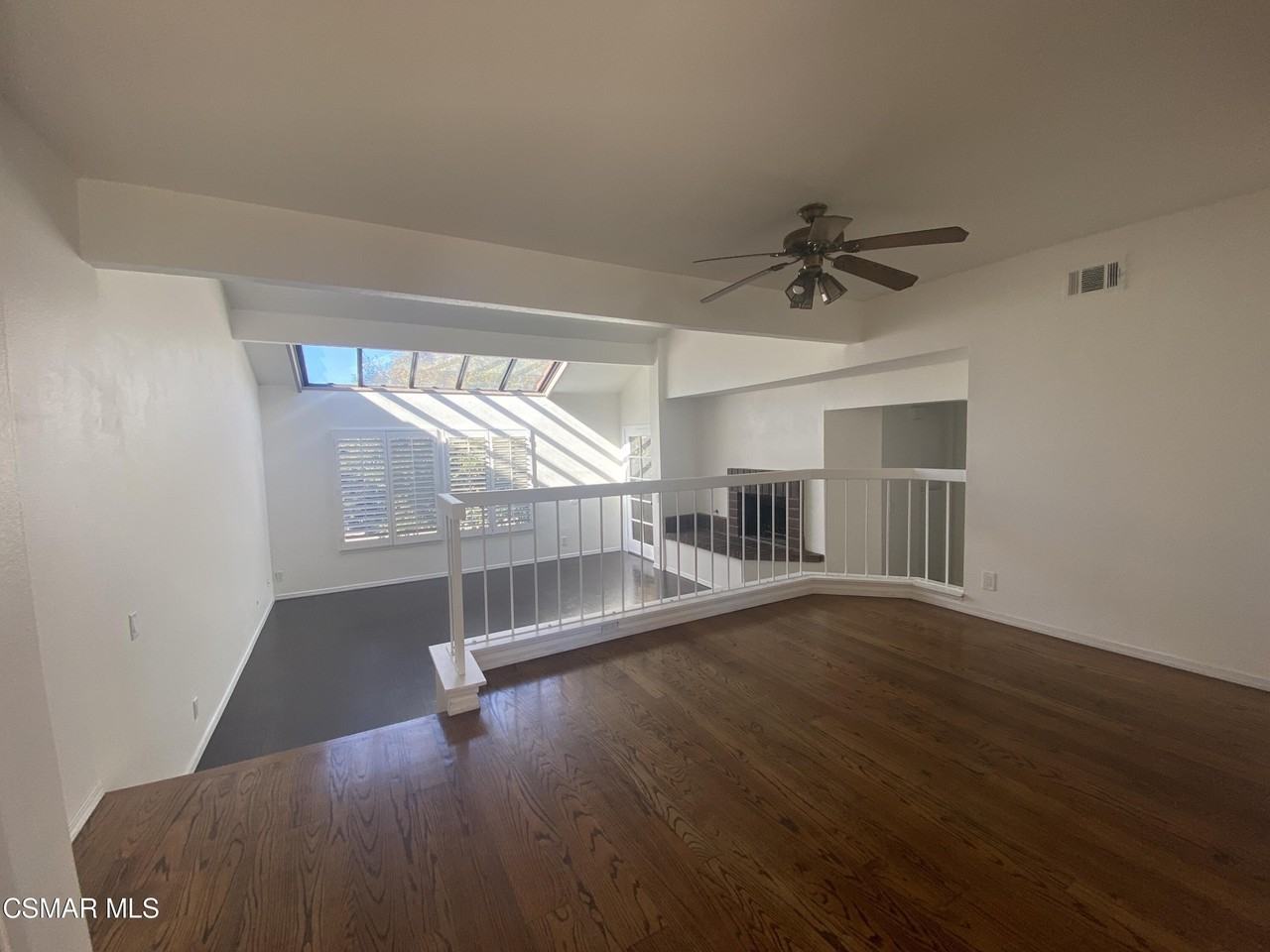 3162 Darby St #210 - Photo 3 of 27