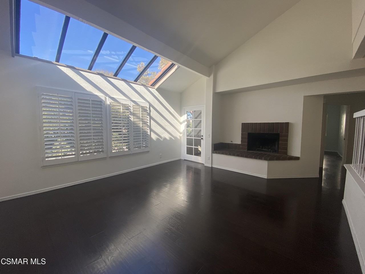 3162 Darby St #210 - Photo 5 of 27