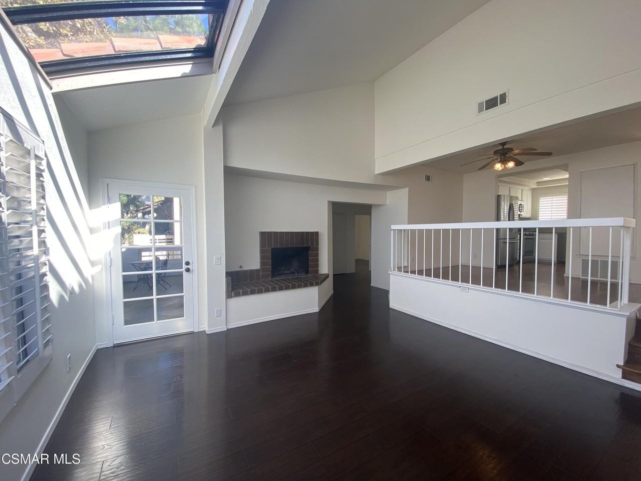 3162 Darby St #210 - Photo 6 of 27
