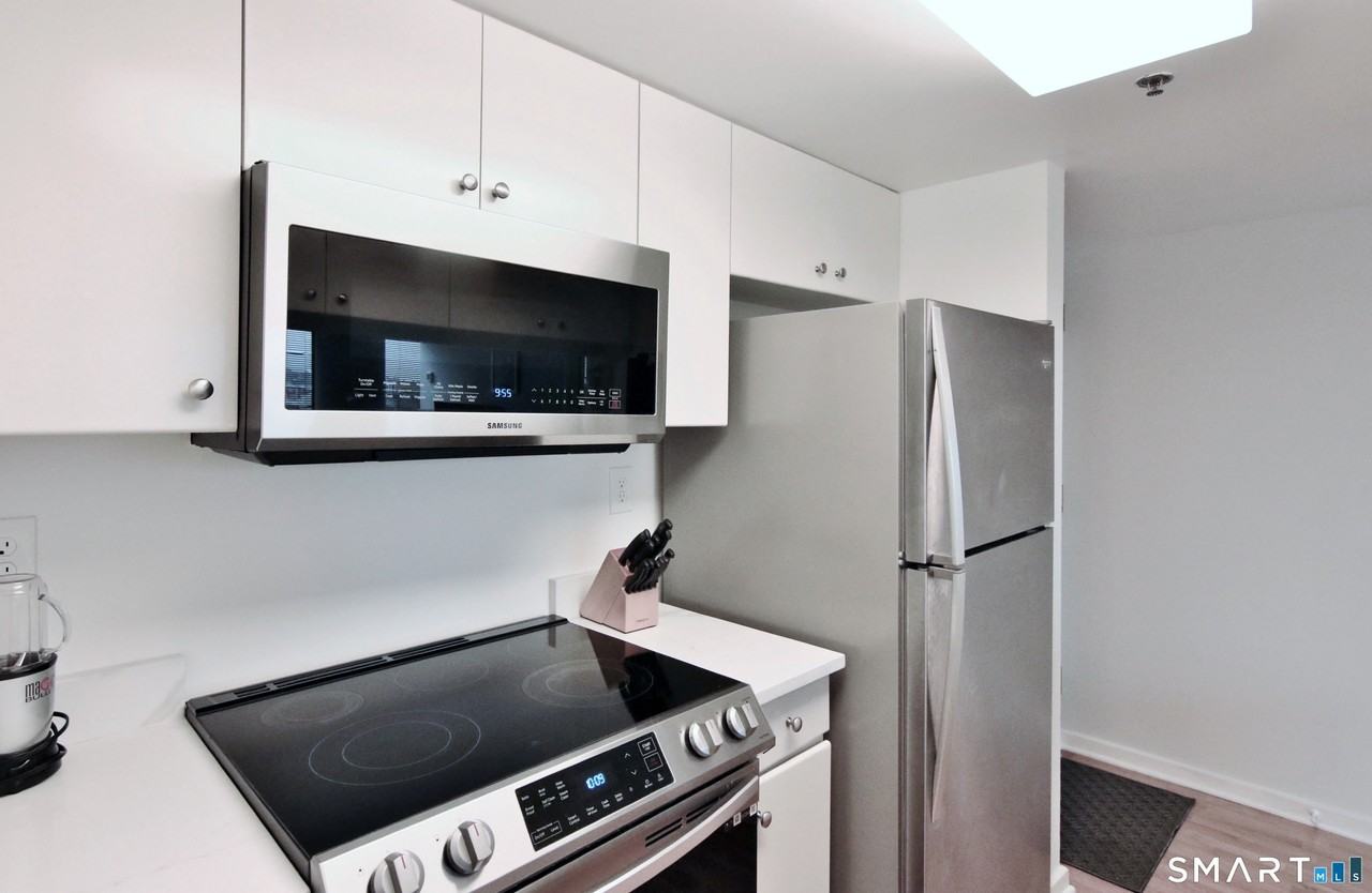 127 Greyrock Pl #1507 - Photo 4 of 26