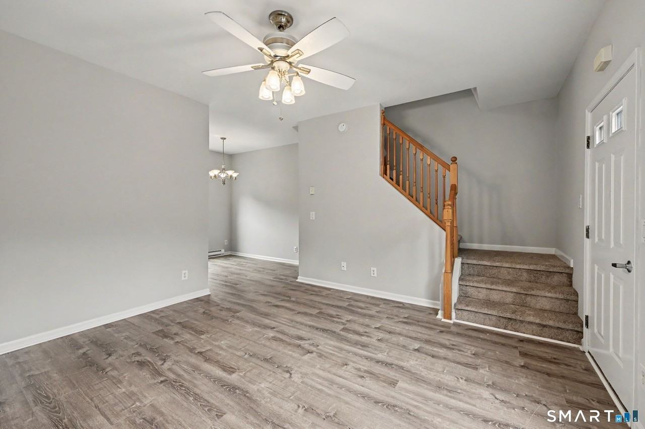 169 S Main St #D - Photo 6 of 38