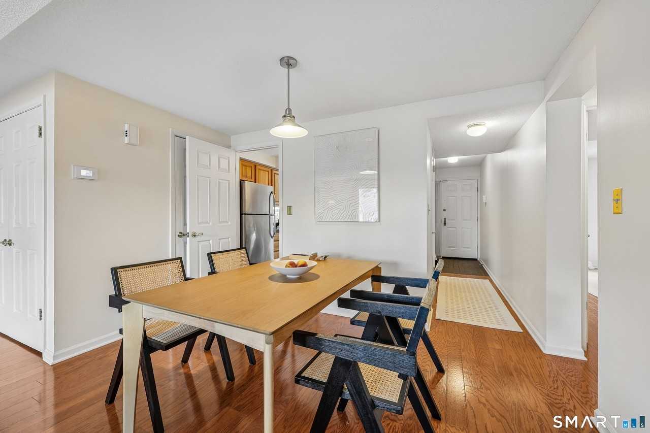 43 Highland Rd #43 - Photo 4 of 21