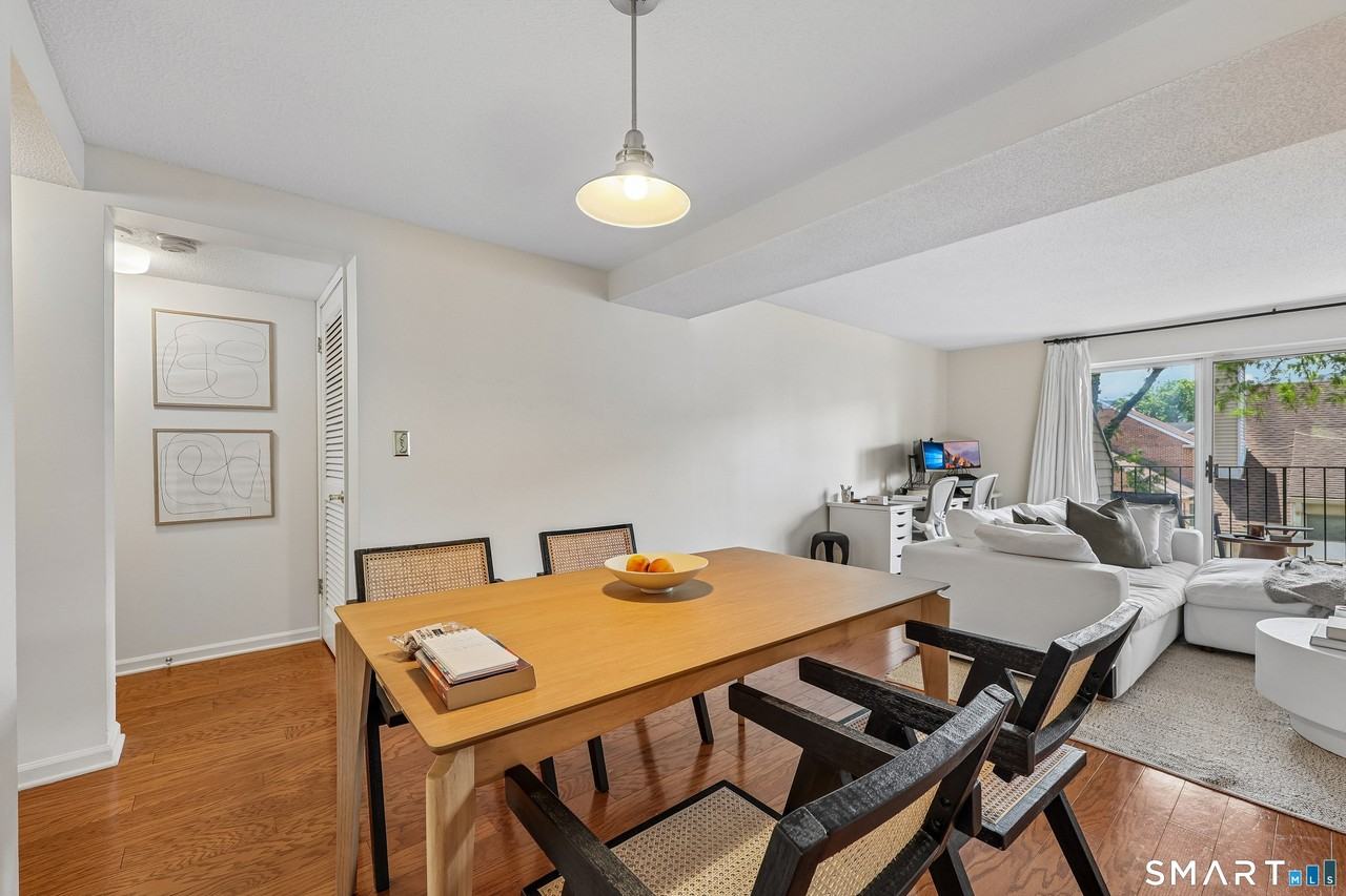 43 Highland Rd #43 - Photo 5 of 21