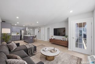 589 Bedford St #205 - Photo 1 of 1