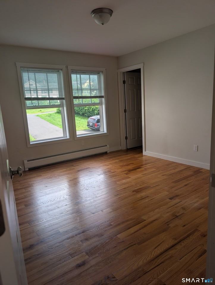 9 Center St #D - Photo 5 of 10