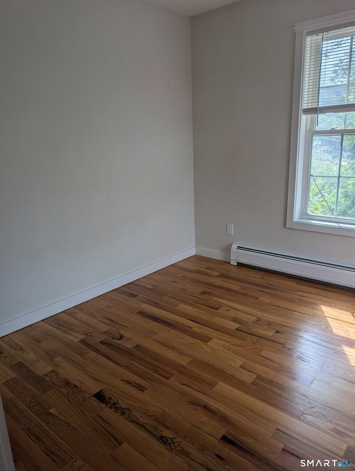 9 Center St #D - Photo 6 of 10