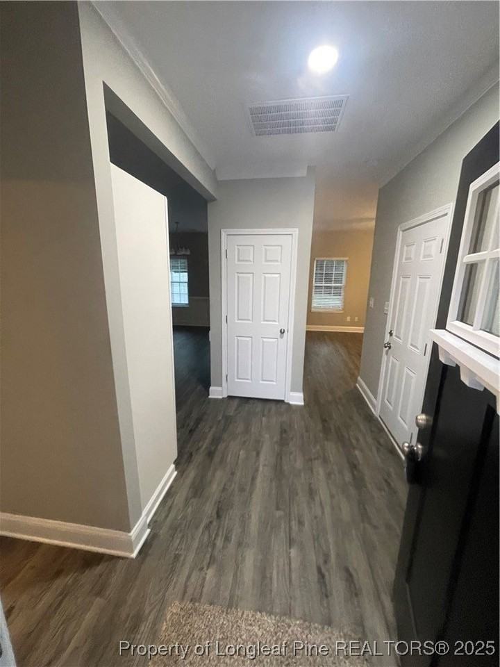 217 Willborough Ave - Photo 3 of 17