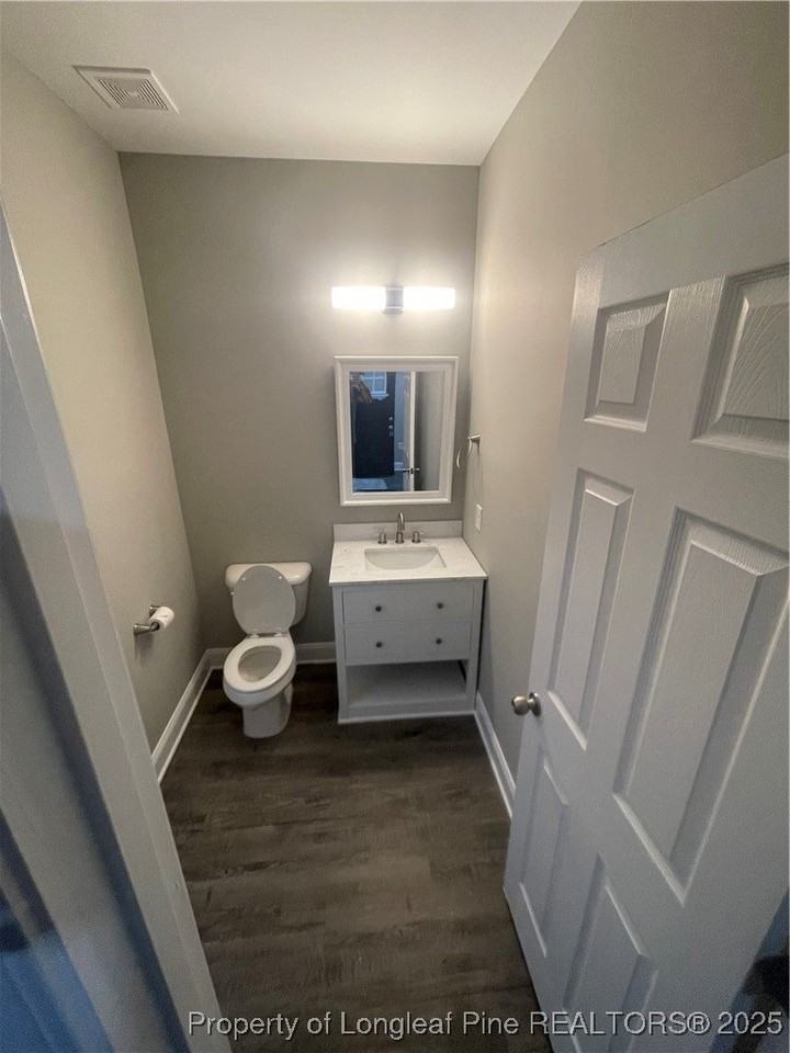 217 Willborough Ave - Photo 4 of 17