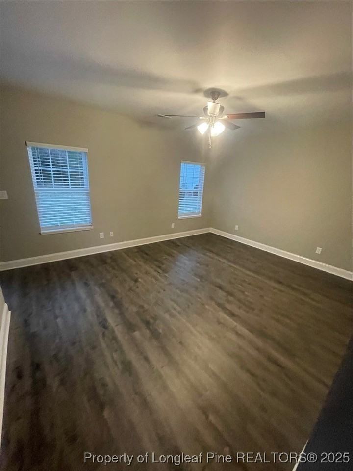 217 Willborough Ave - Photo 5 of 17