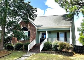 featured image of 2940 Amelia Dr