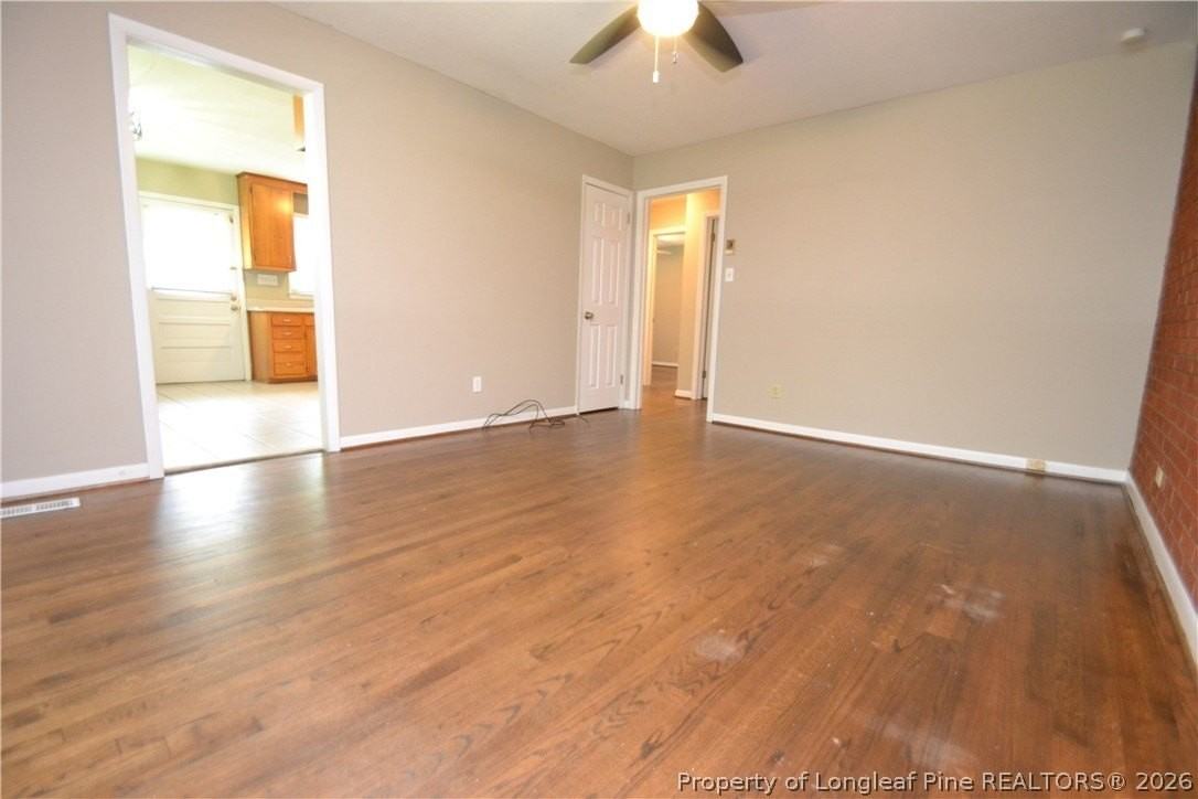 5131 Lundy Dr - Photo 3 of 27