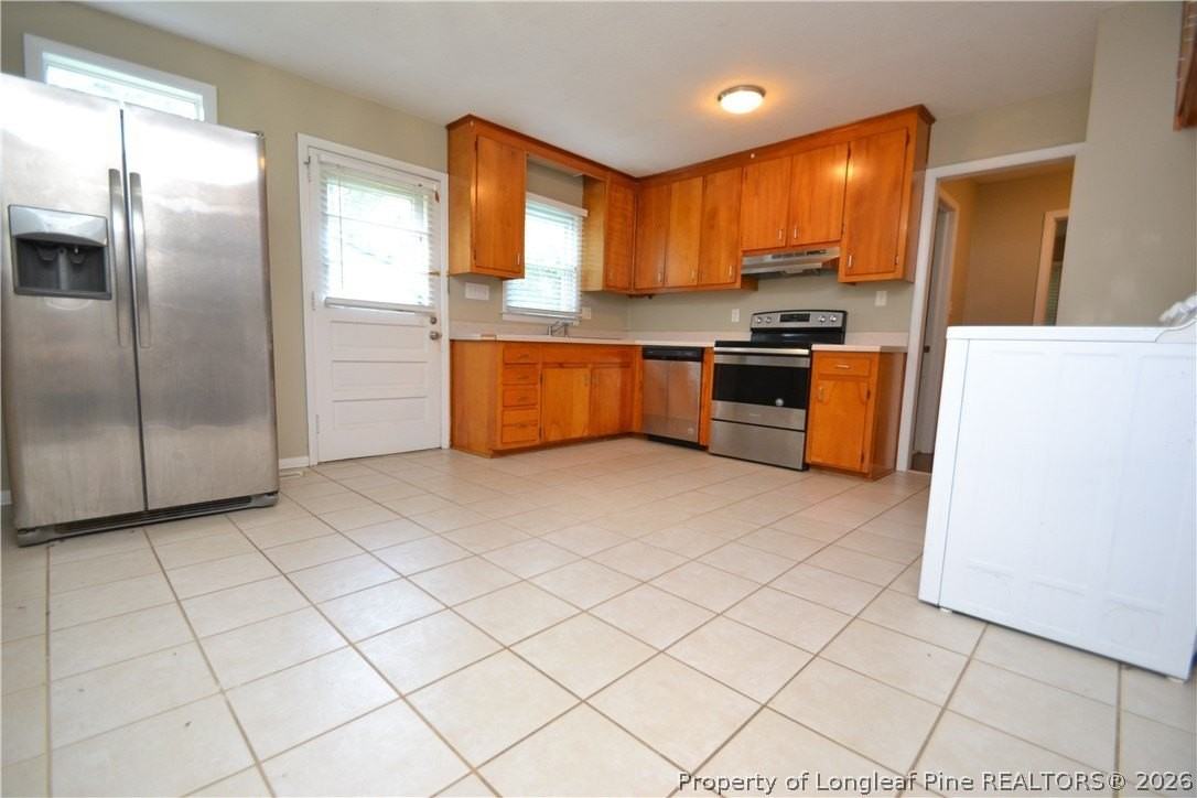 5131 Lundy Dr - Photo 6 of 27