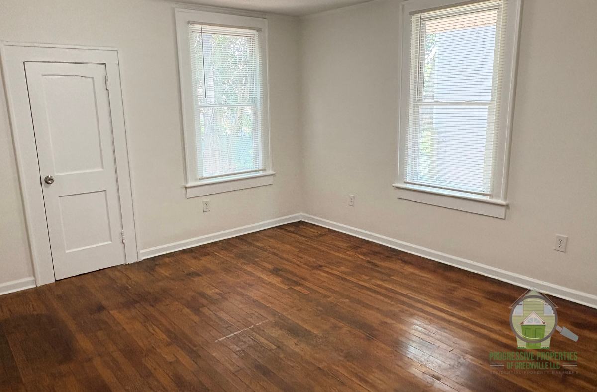 518 Perry Ave #1 - Photo 7 of 11