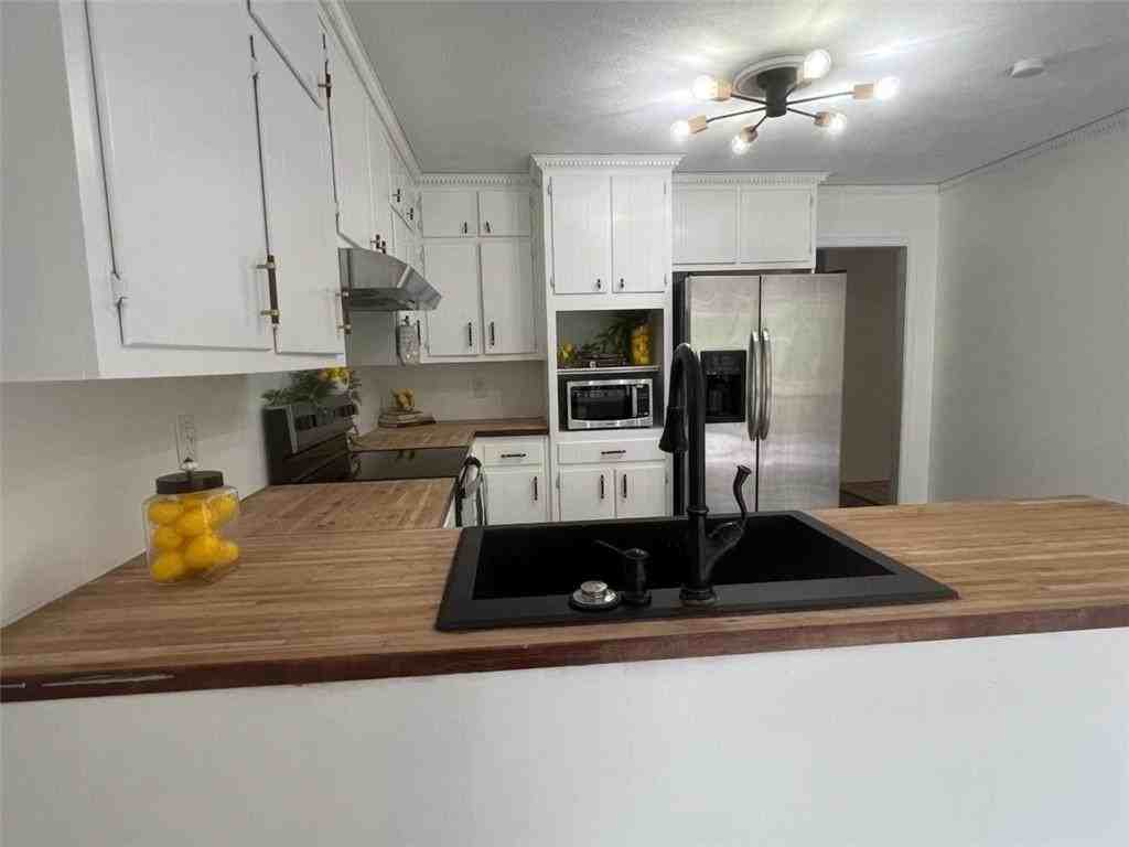 5262 Kurt Ln Sw - Photo 4 of 23
