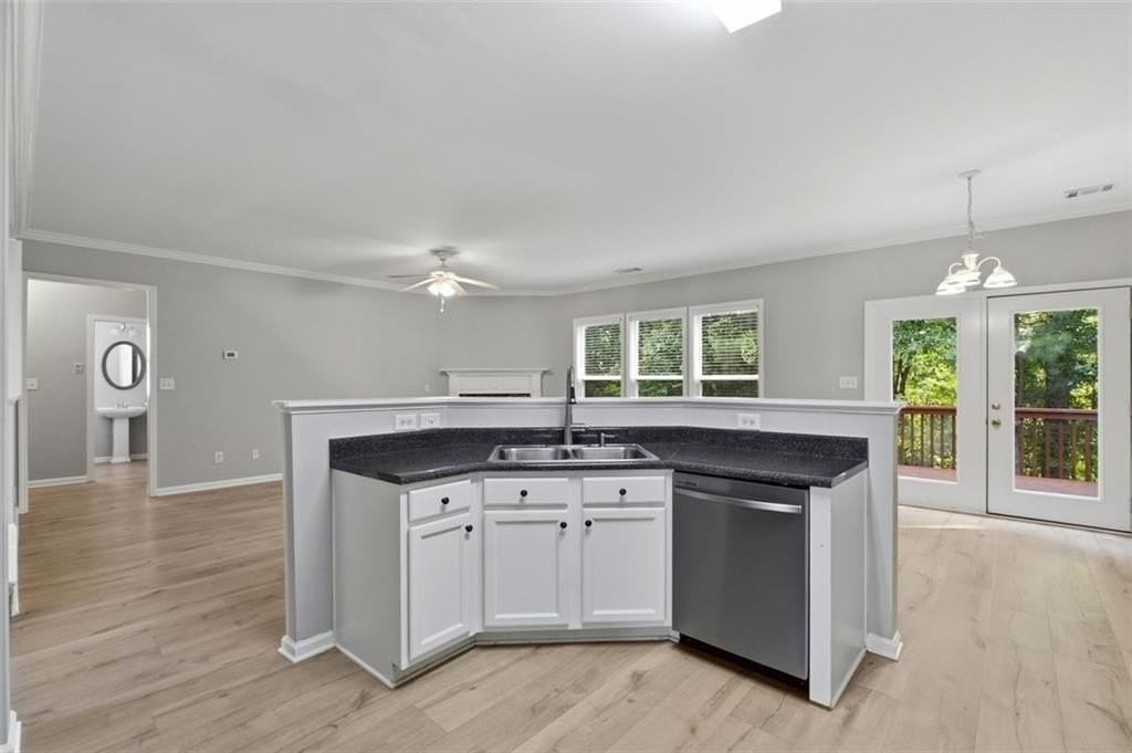 2531 Fieldview Way - Photo 4 of 50