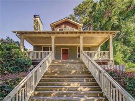 featured image of 3530 Glenwood Rd