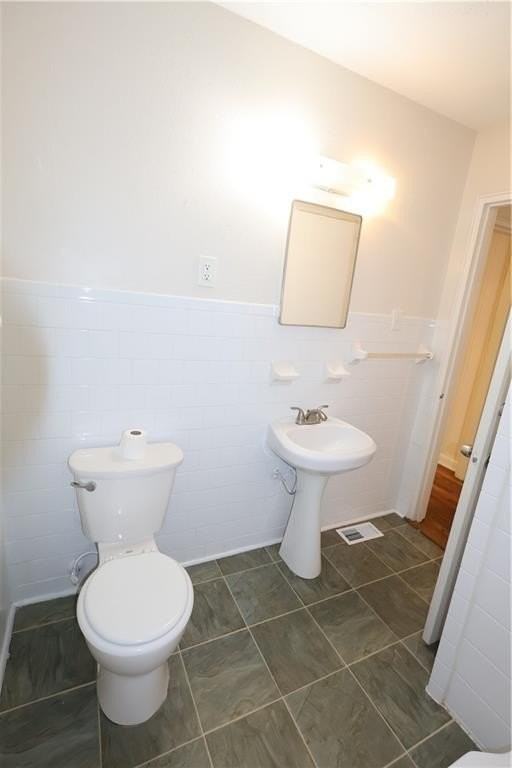 2994 Judylyn Dr - Photo 6 of 19