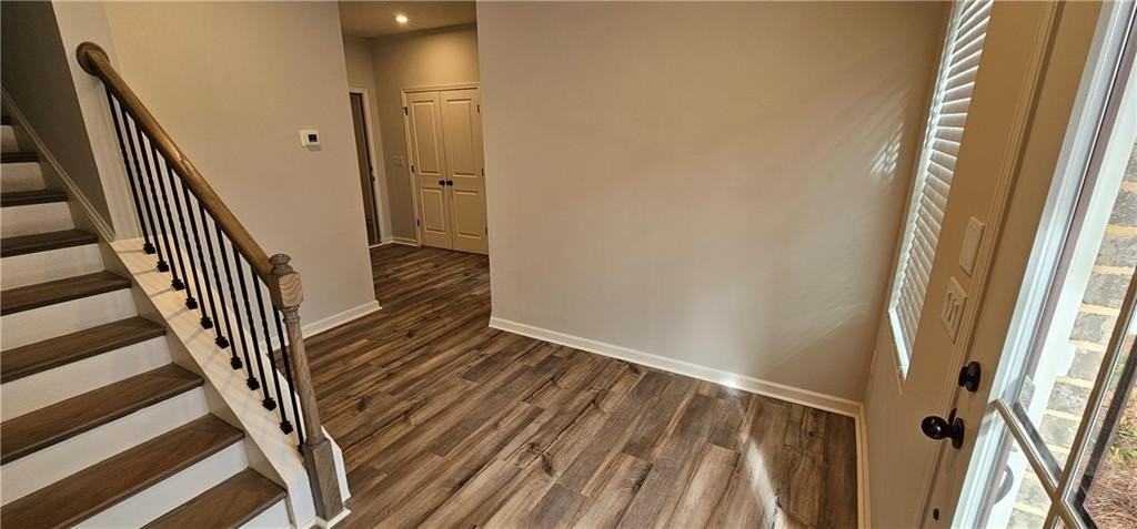908 Colton Dr - Photo 3 of 37