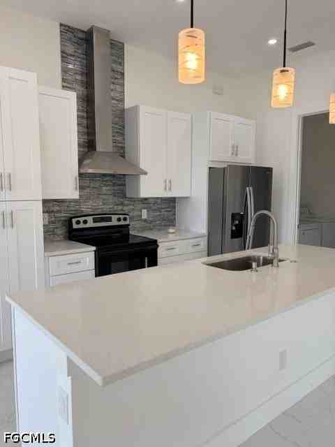 2124 Ne 28th St - Photo 3 of 26